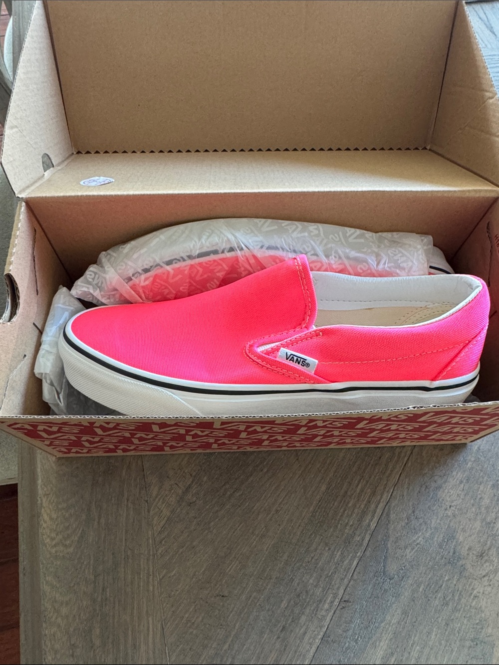Women’s Vans Slip-On Sneaker - Bright Pink